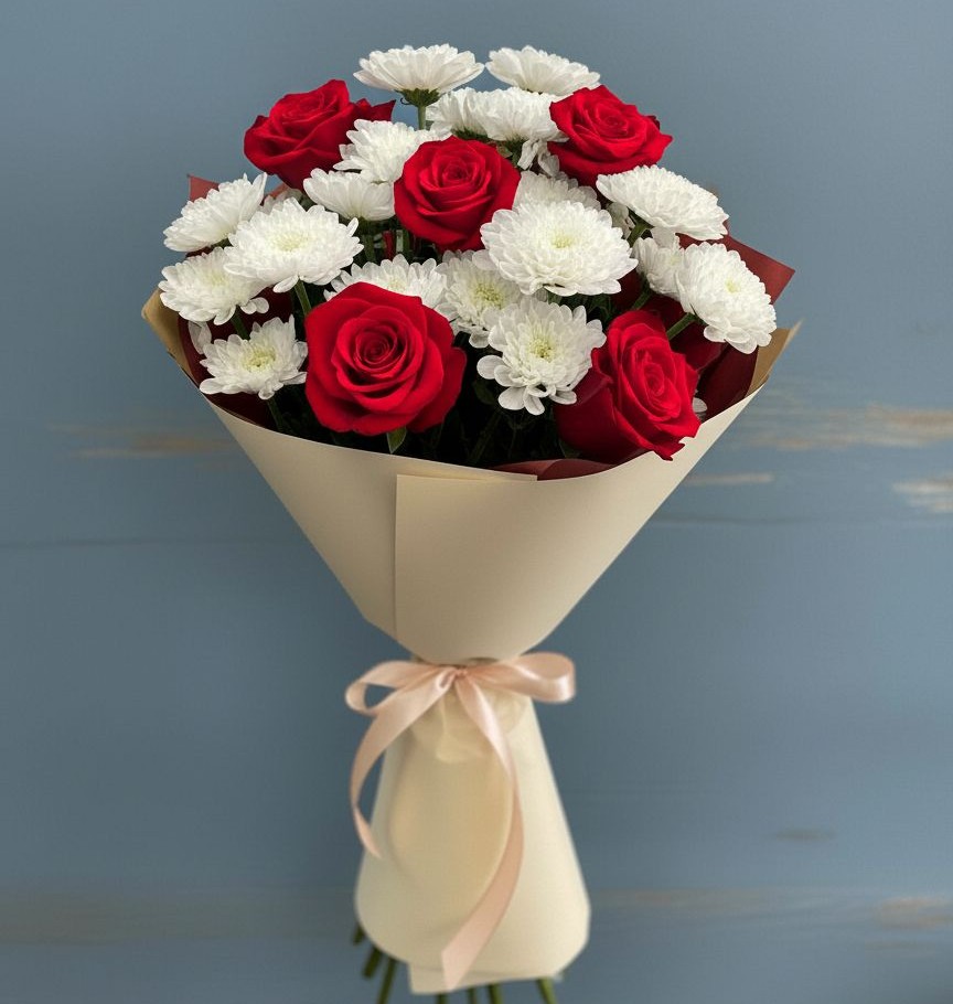 Букет цветов из: Розы и Хризантемы в Малино