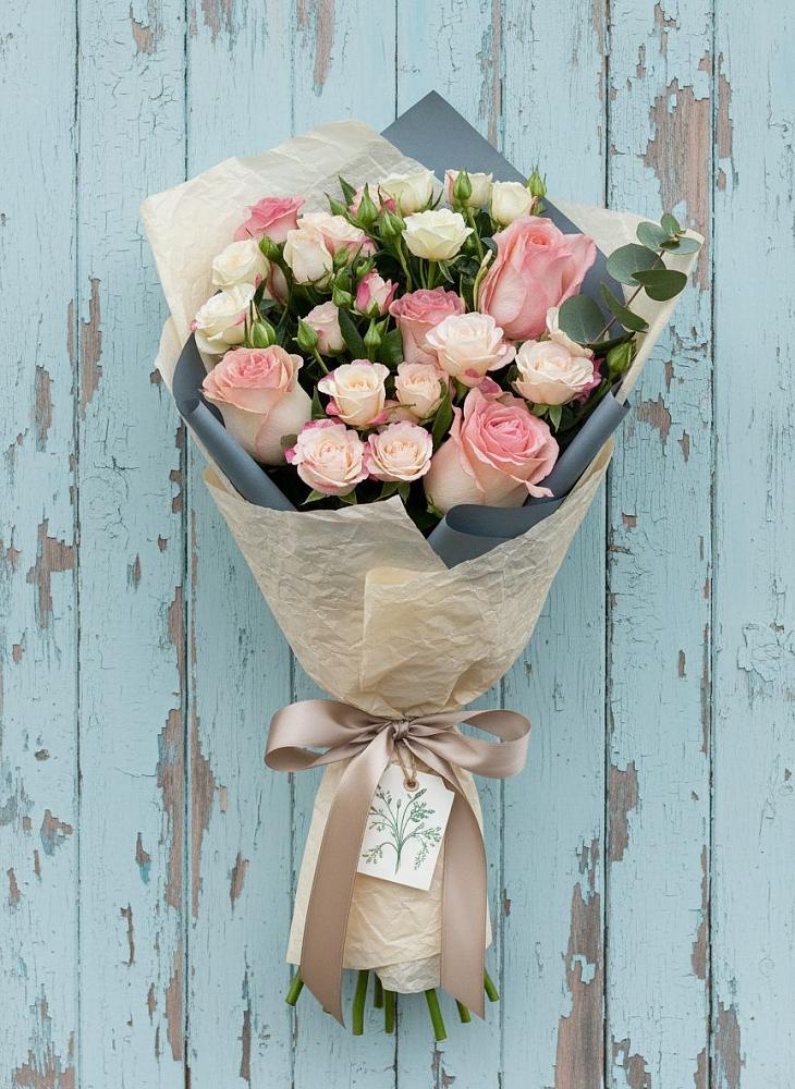 Букет цветов из: Розы в Малино