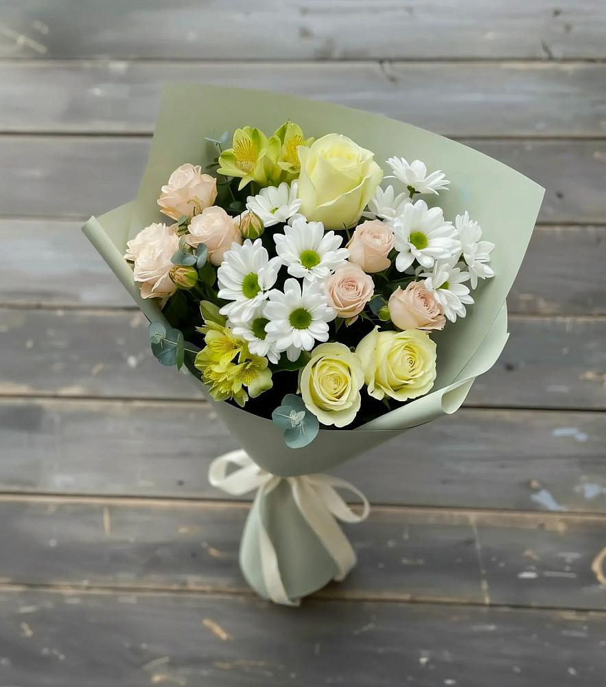 Букет цветов из: Альстромерии, Розы и Хризантемы в Малино