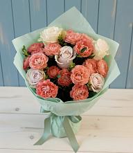 Букет цветов из:  Розы в Малино