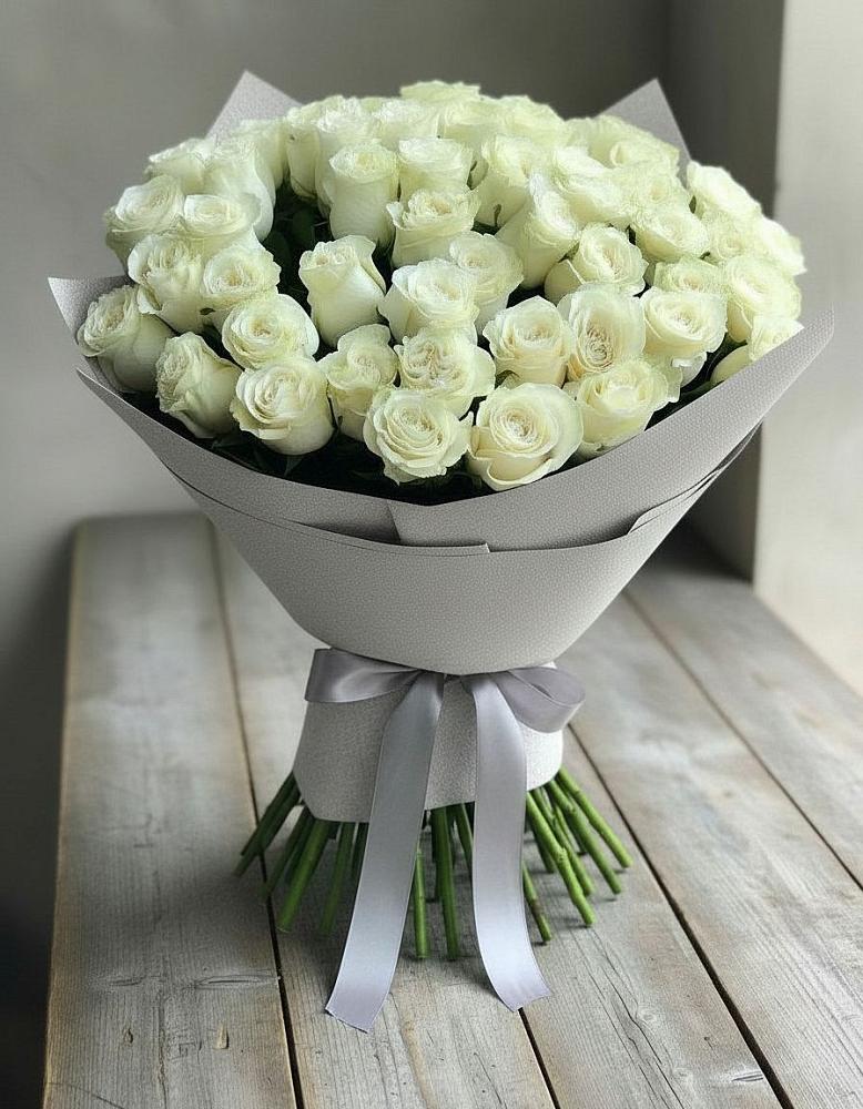 Букет 35 Белых роз в Малино