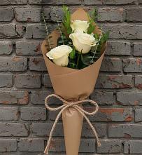 Букет цветов из:  Розы в Малино