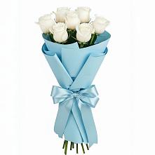 Букет 7 белых роз Проуд в Малино