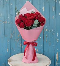 Букет цветов из:  Розы в Малино